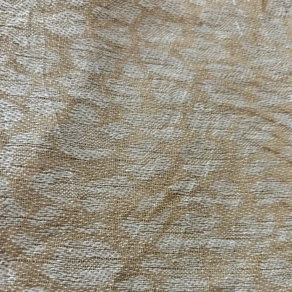 Vintage scarf, 4 distinctive print quadrants, fringed ends, soft,not heavy knit. - Picture 6 of 9